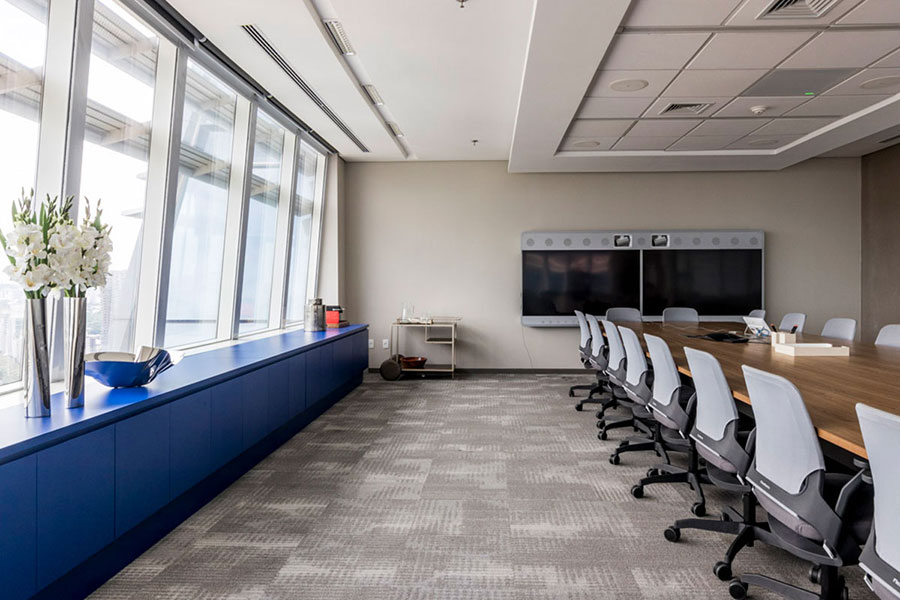 Escritório de empresa de energia – projeto Marília Veiga Interiores, foto 8