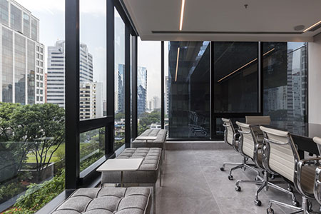 Escritório no Pátio Malzoni, Faria Lima – projeto Marília Veiga Interiores, foto 2